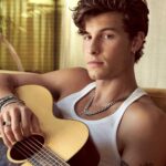Shawn Mendes Instagram – More from @davidyurman. Shot by @_glen_luchford, BTS shot by @lewismirrett & styled by @georgecortina @tiffbrisenostylist 

#DavidYurman #DYCreativitylnspires