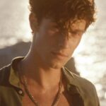 Shawn Mendes Instagram – I’m excited to be the new brand ambassador for @davidyurman, and to be featured in their spring campaign, Nature’s Artistry, celebrating nature and the creative inspiration it provides. Thank you for shooting this incredible campaign @_glen_luchford. More coming soon! Styled by @georgecortina @tiffbrisenostylist