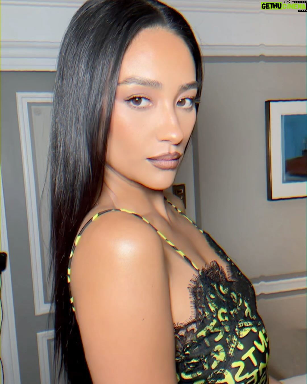 Shay Mitchell Instagram - Paris has the most aesthetic fire escapes