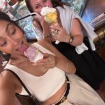 Shay Mitchell Instagram – 👋🏼