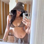 Shay Mitchell Instagram – 👋🏼