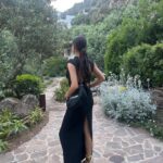 Shay Mitchell Instagram - buongiorno The clothes The location And most importantly the company 10/10 @lpa @thethinkingtraveller @piabaroncini @hoskelsa