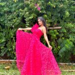 Sheetal Patra Instagram - फूल बगिया में महके हैं जैसे!🌸💗 Princess feels in this lovely attire by @pritamnayakofficial 🧚‍♀️ #pink #florals #love #prettypink #ootd #instagood #sheetalpatra