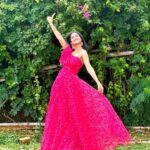 Sheetal Patra Instagram - फूल बगिया में महके हैं जैसे!🌸💗 Princess feels in this lovely attire by @pritamnayakofficial 🧚‍♀️ #pink #florals #love #prettypink #ootd #instagood #sheetalpatra