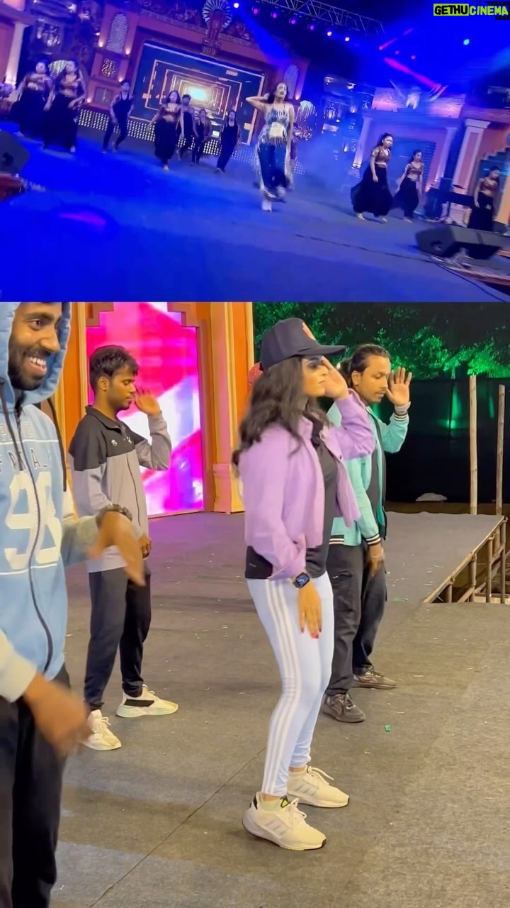 Sheetal Patra Instagram - Welcome 2024 with our Grand Event “NAMAN”🙏🏻31 Dec 6pm onwards only on Sidharth TV.Dedicated to our indomitable police department 🙏 Don’t forget to watch us tonight ⚡ #Naman #Police #Newyear #fyp #trending @smileplease_org @sidharthtvofficial @dcpbbsr @dcp_cuttack @cpbbsrctc @odishapolicehqrs