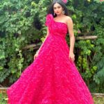 Sheetal Patra Instagram - Yes you can!🌹 Wearing @pritamnayakofficial 🌸