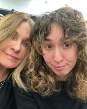 Sheila Kelley Instagram - Happy Mother’s Day to all you who brought people into being. Your body is a walking, living, loving miracle. Allow yourself to absorb the universal love and respect being expressed to you today. 
⠀⠀⠀⠀⠀⠀⠀⠀⠀
To my babies: you make me laugh, you make me cry, you touch my heart, you make me crazy, you soothe my soul, you challenge me to my very edges and beyond. I am beyond grateful for your presence as we dance through this life time together. 
⠀⠀⠀⠀⠀⠀⠀⠀⠀
To my mother and sisters who’s bodies are no longer here: I feel you. I love you. I cherish you. 
⠀⠀⠀⠀⠀⠀⠀⠀⠀
#happymothersday #mothersday #mothersloveisforever  #motherslove