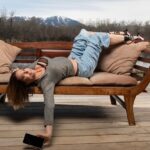 Sheila Kelley Instagram - Hanging on my front porch in the gorgeous Montana sunshine! Just a few more days of warmth left! #epiclife #epicbody #montana