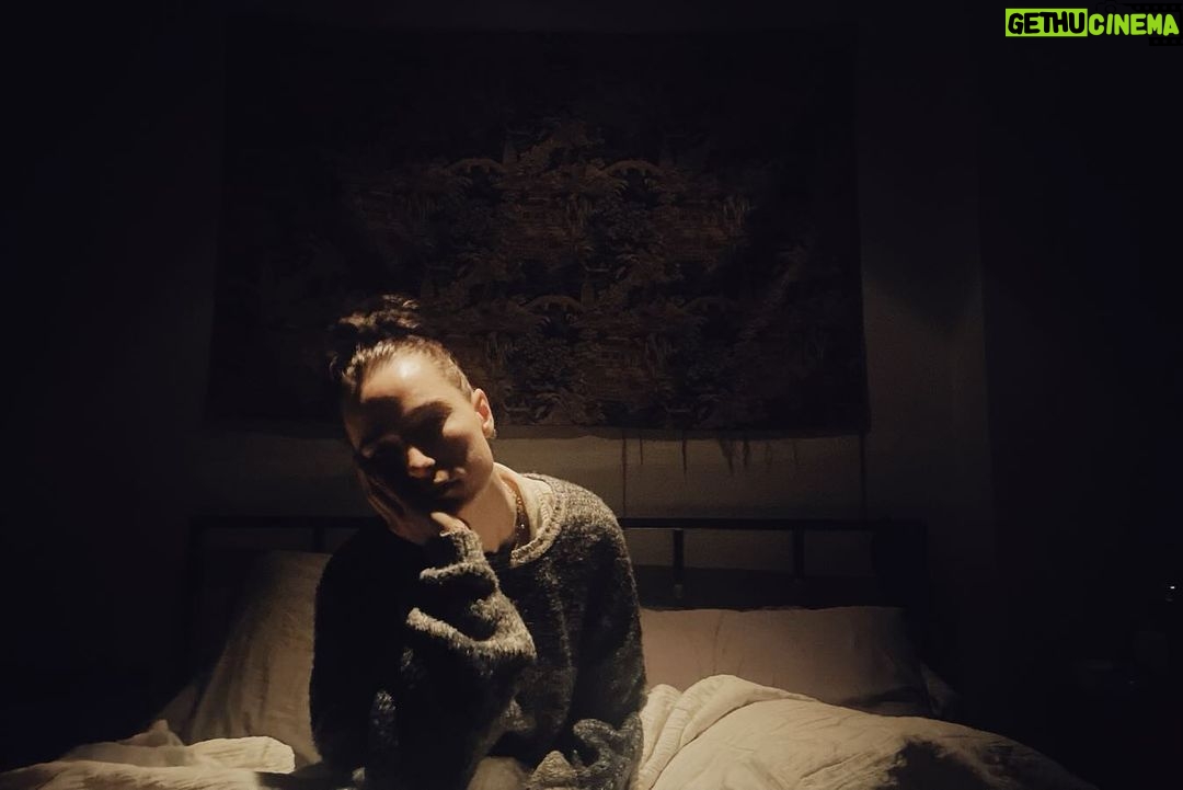 Shelby Flannery Instagram - Sick off gratitude