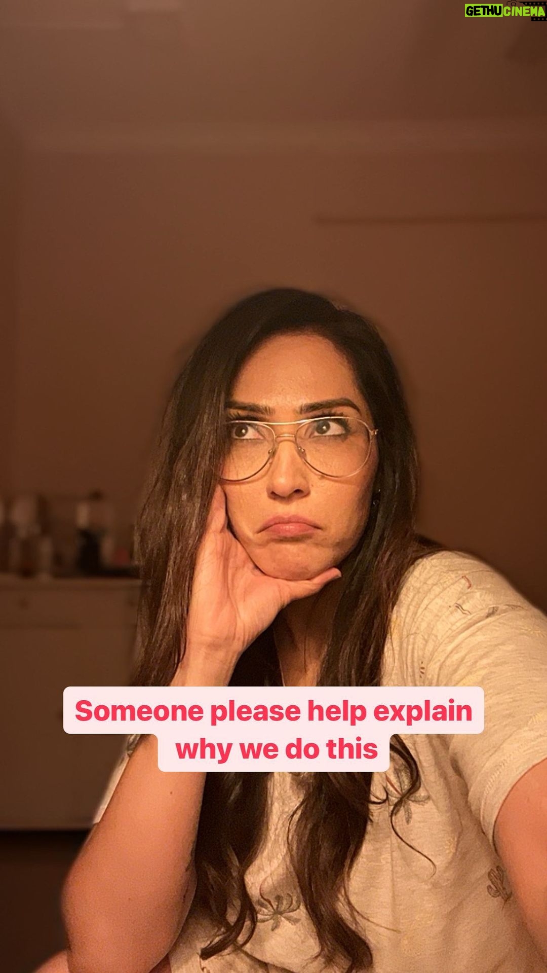 Shibani Bedi - 19.6K Likes - Why are we made to see this as a threat?
.
.
.
#shibanibedi #age #ageing #reels #reelinstagram #explorepage #explorepage