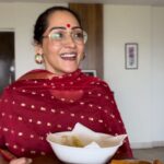 Shibani Bedi Instagram - Throw a party… live a little… aur snacks ke liye, just order from @mccainfoods_india #NewYearJoy #FamilyTraditions #McCainMagic #GetPartyReadyWithMcCain . . . #newyear #newyearseve #party #shibanibedi #explore #reels #reelsinstagram