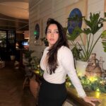 Shibani Bedi Instagram – Attended the @cocacola_india Christmas parrrty dressed like a basic ornament
Thank you for having me @cosmoindia @fetch_india
.
.
#christmas #xmas #cocacola #shibanibedi Soho House