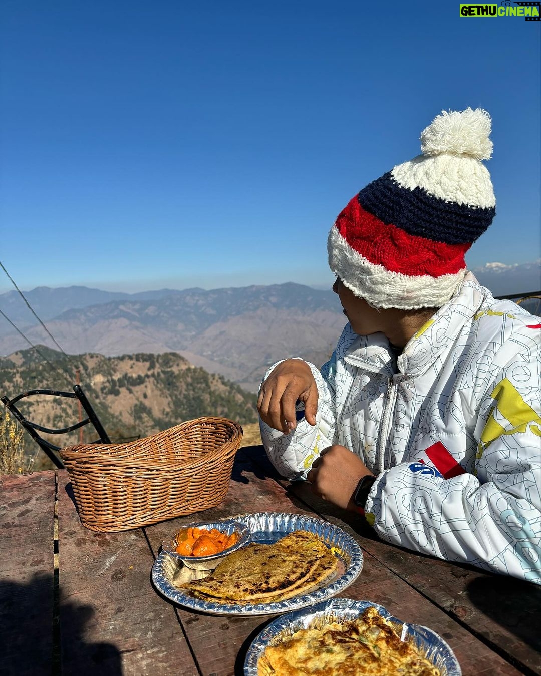 Shilpa Thakre Instagram - यत् भावो - तत् भवति You become what you believe ✨❤️ @nikonindiaofficial @beeneeraj #shilpathakre #expressionqueen #travel #travelphotography #uttarakhand #devbhoomi #solo #solotravel #love #gratitude #travelgram #insta #instagood #instagram #instamood #ootd #picoftheday Dhanolti Uttarakhand Eco Park