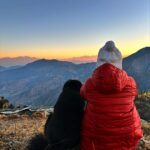 Shilpa Thakre Instagram - Breathe, see, listen, feel what’s arround. ✨✨✨✨✨✨✨✨✨✨✨✨✨ @nikonindiaofficial @beeneeraj #shilpathakre #expressionqueen #travel #travelphotography #nature #naturephotography #naturelovers #mountains #pahad #devbhoomi #uttarakhand #love #gratitude #solotraveler #ootd #sunrise #sunriseoftheday dhanolti ,Mussoorie Hills