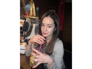 Shim Dal-gi Instagram - 🍸