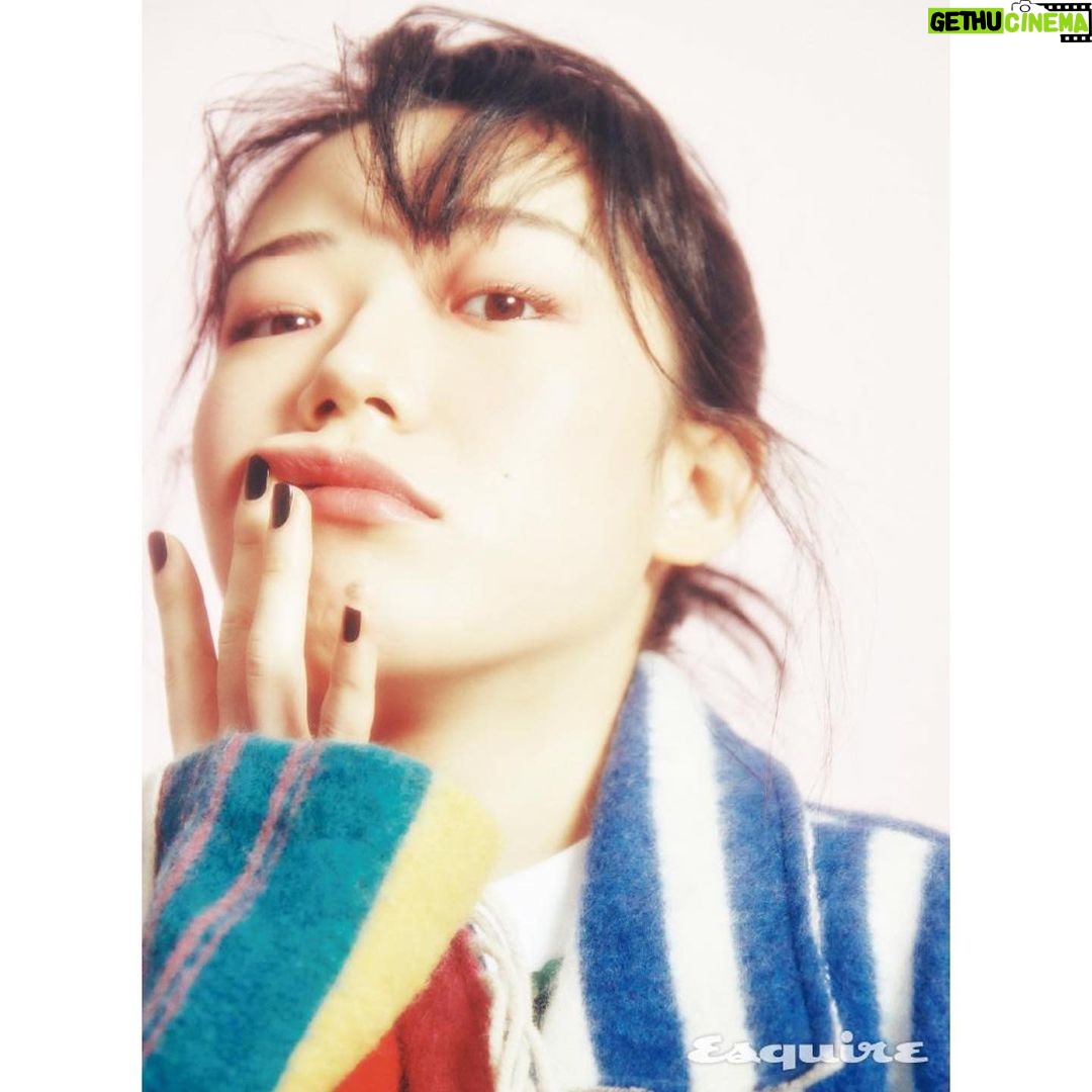 Shim Dal-gi - 10.1K Likes - 에스콰이어
너무 새로웠던 화보와 진짜 재밌었던 인터뷰!
EDITOR 박세회
PHOTOGRAPHER 김시내
STYLIST 이필성
HAIR 조미연
MAKEUP 서아름
ASSISTANT 송채연
ART DESIGNER 최지훈