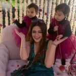 Shiny Dixit Instagram - kids = beautiful , fresh and cute energy , love them ❤️ these cuties 😍😍🥳😇⭐️