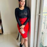Shiny Dixit Instagram - characters i play 🎉🎉🥳 GOd's speed 🥇 MUA @juhigandhimua India