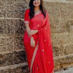 Shiva Jyothi Instagram - When god gives you a new beginning, don't repeat the old mistakes. ❤️ Saree & blouse @anvitha_collections ❤️ #newpost #jyothakka #shivajyothi #instagram #instagood #saree #sareelove #festival