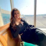 Shivaleeka Oberoi Instagram – Flying out of 2023 like..👻 
Catching flights & feelings! 😛🖤