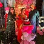 Shivani Sangita Instagram - One memorable day indeed ❤️ #25thanniversary #lastnight @youmi4u you are my all time favourite 🤩 thank you for this beautiful decoration….
