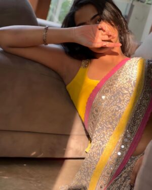 Shivathmika Rajashekar Instagram - Starring in my own movie, with background music and slomo shots and allllll that jazzzz✨