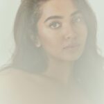 Shivathmika Rajashekar Instagram - Jewellery @ruaaus Photo Asst @thejaswitanneru Styling & Creative Direction @iammounikachenna Styling assistant @soumyakoyada Mua @edwardmakeupartist