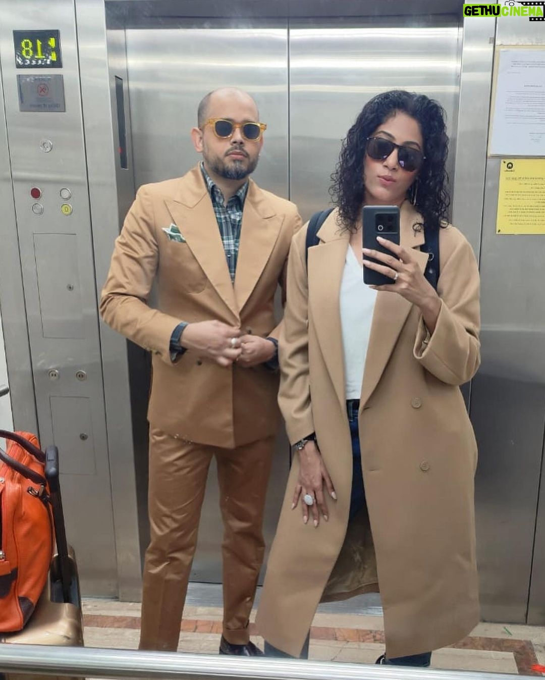 Shraddha Musale Instagram - Arrived at this after 10 years. It is called comfort. #couples #gents #shraddhamusale #ladies #beauties