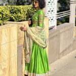 Shraddha Musale Instagram - I was excited to wear this dress for a close friend's wedding. It's been around 10 years since @avinaashtomaar had gifted it to me. So I just happened to try it, and to my surprise, I wasn't able to get into it. Thankfully the local tailor could help me. Reuse and repurpose is really awesome. #weddingdress #greendress #greenbeauty #curlsmypearls #labelavinashtomar