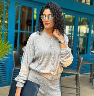 Shraddha Musale Instagram - Learning to love myself, loving to learn as well ❤️‍🩹
#just #diwalimood #greycoordset #asitsbeenawhile