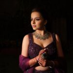 Shrenu Parikh Instagram - His compliment means the world to me… This song is special because he dedicated this to me just when we started our journey… 🧿🥰 . #LoveAtFirstTake . Styled and make up by @nehaadhvikmahajan . Outfit by @neerusindia . Jewellery by @khuranajewelleryhouse . Photography by @oragraphy . Hairstyling by @timemachinebrides @shinejanarthanan . #bride #makeuplook #sangeet #look #ootn #bling #loveislove