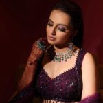 Shrenu Parikh Instagram - His compliment means the world to me… This song is special because he dedicated this to me just when we started our journey… 🧿🥰 . #LoveAtFirstTake . Styled and make up by @nehaadhvikmahajan . Outfit by @neerusindia . Jewellery by @khuranajewelleryhouse . Photography by @oragraphy . Hairstyling by @timemachinebrides @shinejanarthanan . #bride #makeuplook #sangeet #look #ootn #bling #loveislove