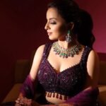 Shrenu Parikh Instagram - His compliment means the world to me… This song is special because he dedicated this to me just when we started our journey… 🧿🥰 . #LoveAtFirstTake . Styled and make up by @nehaadhvikmahajan . Outfit by @neerusindia . Jewellery by @khuranajewelleryhouse . Photography by @oragraphy . Hairstyling by @timemachinebrides @shinejanarthanan . #bride #makeuplook #sangeet #look #ootn #bling #loveislove