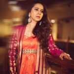 Shreya Bugde Instagram – For @tv9marathilive 

‘आपला बायोस्कोप २०२३’ पुरस्कार
 आज ९ डिसेंबर रात्री ९ .वा 
@tv9marathi वर 

Styled by : @trushala_nayak 
Outfit  by : @soniyasaanchi 
Jwellery: @shillpapuriidesignerjewellery 
MUA: @amitsawantofficial 
Hair by : @hair_artist_sarojjanallu 
📸: @sanjaymandre