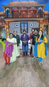 Shreya Bugde Instagram - Just looking like a wow !!!! Vc : @darshan_dhoble_photography #reels #zeemarathi #reelitfeelit #reelkarofeelkaro Green Valley Studios