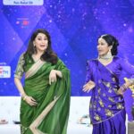 Shreya Bugde Instagram – गेली अनेक वर्ष हवा येऊ द्या मुळे अनेक ‘challenging characters’ करायला मिळाली पण कधी कधी आमचा doctor खूपच धाडसी गोष्टी करायला लावतो …हे मी केलेलं धाडस ……🙈

@madhuridixitnene 
#evergreen
 #rulingourheartsforever ❣️❣️
#dancingwiththequeen
#dhakdhakgirl