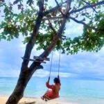 Shreya Bugde Instagram – Looking at you 2024!! 
Couldn’t have asked for a better start… surrounded by everything I love !!! 🧡 
Wishing you all a very happy new year ! And sending love!!

#blessedlife 🪬 
#islandlife
#beachgirlforlife🐚☀️💁🏻‍♀️🏝🌊 

PS: Just missing my bunch of favourites …..❤️