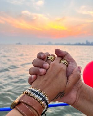 Shreya Bugde Instagram - The ship sailed 9years ago … so embarking on our 10th we decided to take a yacht instead ….!!😉

Happy 9 years  NIK ❣️!!
From my whole heart…for my whole life !! 🤍

PS : thankyou for the most beautiful surprise! 🧿 ✨