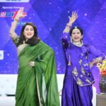 Shreya Bugde Instagram – गेली अनेक वर्ष हवा येऊ द्या मुळे अनेक ‘challenging characters’ करायला मिळाली पण कधी कधी आमचा doctor खूपच धाडसी गोष्टी करायला लावतो …हे मी केलेलं धाडस ……🙈

@madhuridixitnene 
#evergreen
 #rulingourheartsforever ❣️❣️
#dancingwiththequeen
#dhakdhakgirl