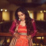 Shreya Bugde Instagram – For @tv9marathilive 

‘आपला बायोस्कोप २०२३’ पुरस्कार

आज ९ डिसेंबर रात्री ९ .वा 
@tv9marathi वर 

Styled by : @trushala_nayak 
Outfit  by : @soniyasaanchi 
Jewellery: @shillpapuriidesignerjewellery 
MUA: @amitsawantofficial 
Hair by : @hair_artist_sarojjanallu 
📸: @sanjaymandre