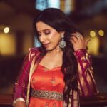 Shreya Bugde Instagram – For @tv9marathilive 

‘आपला बायोस्कोप २०२३’ पुरस्कार
 आज ९ डिसेंबर रात्री ९ .वा 
@tv9marathi वर 

Styled by : @trushala_nayak 
Outfit  by : @soniyasaanchi 
Jwellery: @shillpapuriidesignerjewellery 
MUA: @amitsawantofficial 
Hair by : @hair_artist_sarojjanallu 
📸: @sanjaymandre