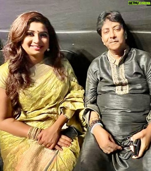 Shreya Ghoshal Instagram - Shocked beyond belief. Gone too soon Ustad ji. A huge loss for all music lovers and for the whole world. Ustad Rashid Khan Sahab was one of the greatest exponents of Hindustani Classical Music. And an exceptionally wonderful human being, always kind and supporting younger talents including me, always received your blessing every time I got to share the stage and or recording any song with you. Many students of music including me are left devasted with this tragic loss. Thank you Ustad ji for you incredible contribution to music.. My condolences to the whole family. Rest in peace Ustad ji 🙏🏻💔