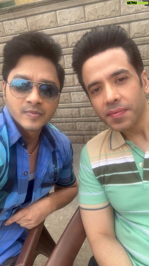 Shreyas Talpade Instagram - Happy birthday Tushki @tusshark89. May God bless you with lots of happiness, good health & success….& May both of our forthcoming films become blockbusters.