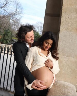 Shriya Saran Instagram - Grateful 
2021 to 2023 

Hare krishna