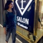 Shruthi Rajanikanth Instagram - Experience elegance and grace in every strand of these beautiful nourished locks💖Say hello to healthier hair with hairspa✨ 👉Makes hair feel softer and healthier while assisting in restoring its natural moisture levels 👉Makes hair appear bigger and thicker by increasing its volume and thickness 👉Restore hair that has been harmed by overheating, chemical treatments, or environmental causes 👉Reduce frizz and soften the hair strands, giving them a more manageable feel : : : Book your appointments at +91 80890 69996 . . . #haircolour #colouring #haircare #hairservices #hairhighlights #hairshades #ftv #ftvsalon #ftvkochi #ftvmgroad #fashiontv #fashionaddict #spa #waxing #salon #spa #beautysalon #salonlife #makeupartist #luxury #manicure