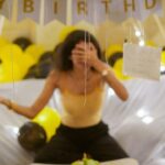Shruthi Rajanikanth Instagram - Surprises are always special ✨ and this one was a dreamy one #closetoheart 📸 @nomadic_frames #birthday #love #light #surprise Kochi, India