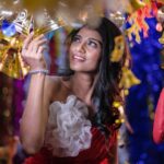 Shruthi Rajanikanth Instagram - cheers to all sparkles and warmth✨✨ Smart fashion world makeup club Christmas photoshoot 💄Makeup @makeover_by_ashakesav @sreepriyag2020 @smart_makeup4083 @smart_fashions_world 📸@arjun_surendranathan 👗@sherin7215 Marine Drive, Kochi, Kerala