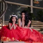 Shruthi Rajanikanth Instagram - Little angel 😍🥰 Smart fashion world makeup club Christmas photoshoot @smart_fashions_world 📸@arjun_surendranathan 💄Makeup @makeover_by_ashakesav @sreepriyag2020 @smart_makeup4083 👗@sherin7215 Kid @vignyaaurora Marine Drive, Kochi, Kerala