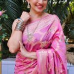 Shruti Marathe Instagram - 🩷🩷