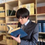 Shuichiro Naito Instagram - 明日放送の「ハイエナ」第4話に 片寄くん演じる佐々石のマネージャーの国枝として出演します。 2人が壁を乗り越えようともがく姿を是非ご覧ください。 片寄くんとは3回目の共演です。 ハッピー☺️ #ハイエナ